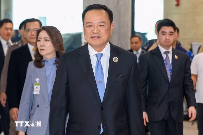 泰国新任总理阿努廷·查恩威拉库。