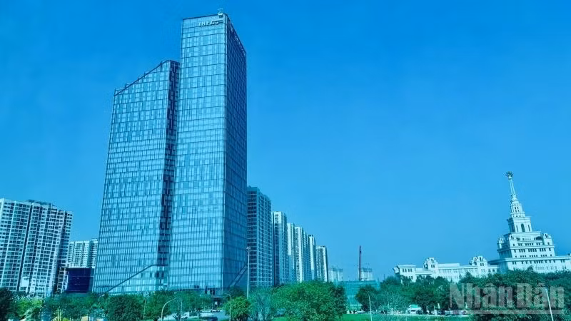 办公楼市场正向市中心以外的地区转移，这些地区拥有更完善的基础设施、更同步的规划和更具竞争力的价格。