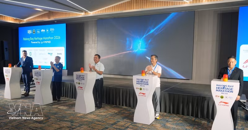 赛季启动仪式。