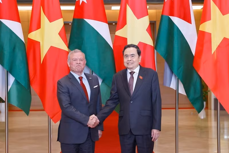 越南国会主席陈青敏会见约旦国王阿卜杜拉二世。
