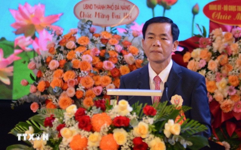 阮文方同志当选顺化市委书记。