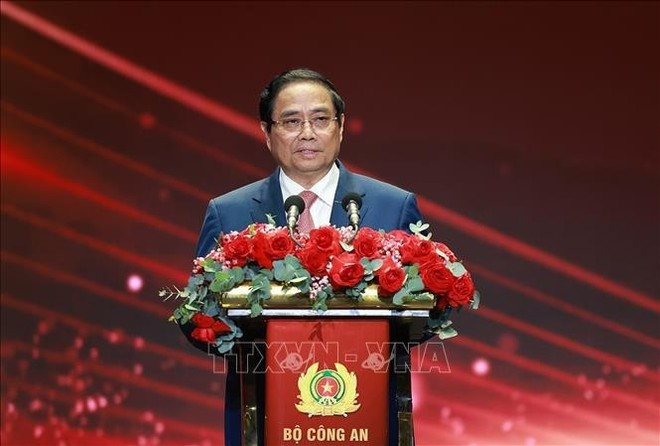 范明正总理启动“全民维护祖国安全”运动。(图片来源:越通社) 范明正总理启动“全民维护祖国安全”运动。(图片来源:越通社)