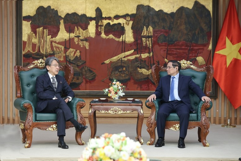 双方会见场面。(图片来源:政府门户网) thutuong2.jpg