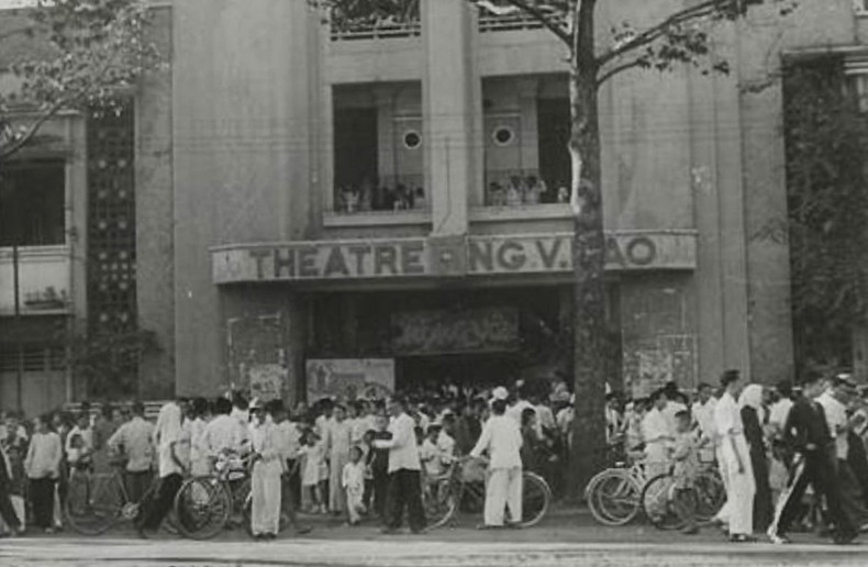 阮文好剧院是越盟战线于1945年8月20日公开亮相的地点。(资料图片:qdnd.vn) anh3.jpg