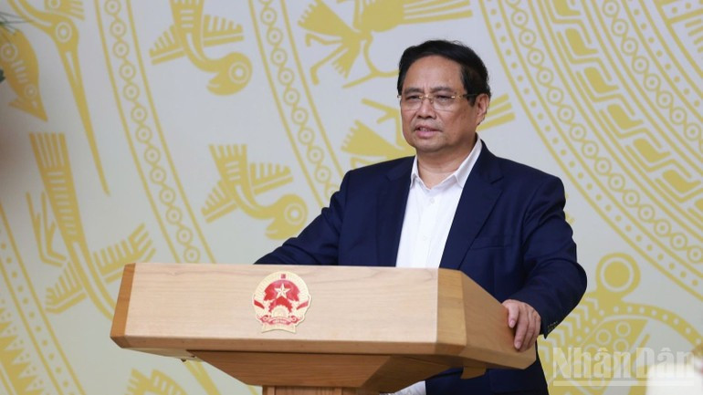 范明正总理在会上发表讲话。 hoinghi3.jpg