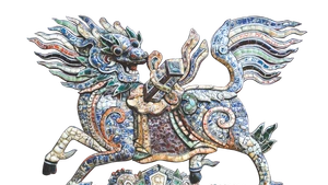 位于金龙亭的龙马影壁，由顺化工匠以陶瓷、瓷片镶嵌技艺精制而成。