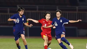 越南U19女足与泰国U19女足这两支目前本地区实力最强的队伍展开巅峰对决。图片来源：越南足联