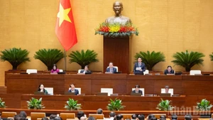 越南国会第十五届第九次会议今日上午闭幕