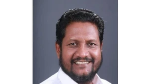 全印前进同盟总书记德瓦拉坚。（图片来源：越通社）