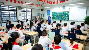 越共中央政治局第71号决议：到2045年建成现代化、公平且高质量的国家教育体系【图表新闻】