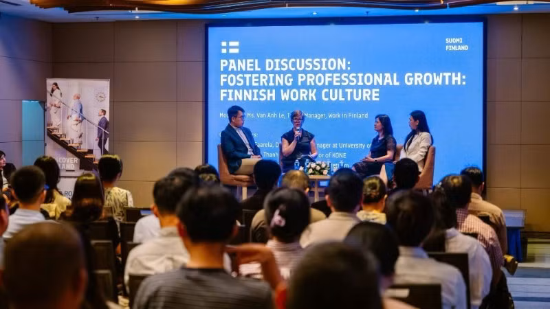 旅居芬兰越南青年就业机会推介活动现场。（图片来源：芬兰驻越南大使馆）