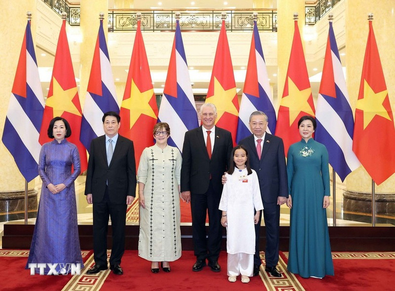  苏林总书记和梁强主席共同主持国宴，欢迎古共中央第一书记、国家主席访越。（图片来源：越通社）