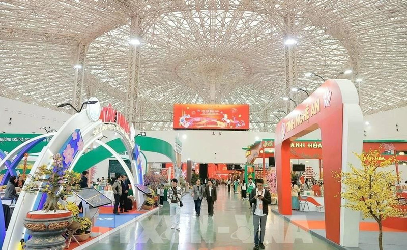 2026年首届春季博览会不仅是一场贸易促进活动，更是越南农业与手工艺村在转型进程中的缩影。（图片来源：越通社）