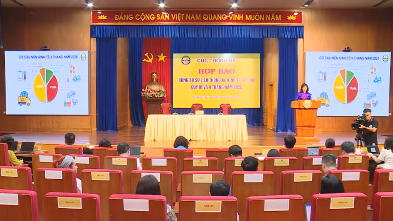 越南财政部统计总局10月6日在河内召开新闻发布会。