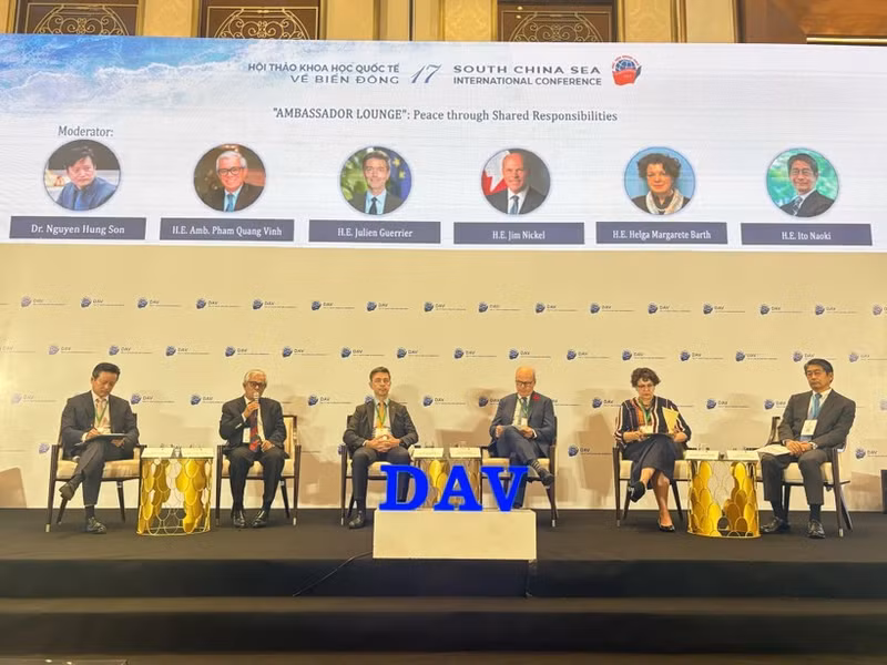 大使漫谈活动场景。（图片来源：越通社）