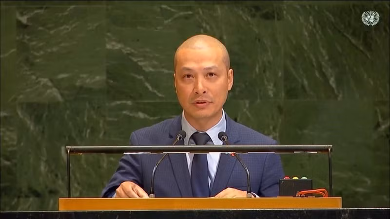 越南常驻联合国代表团副团长阮黄原公使。（图片来源：越通社）