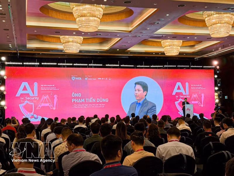 题为“人工智能（AI）时代的安全性——塑造数字未来的战略”专题研讨会场面。（图片来源：越通社）