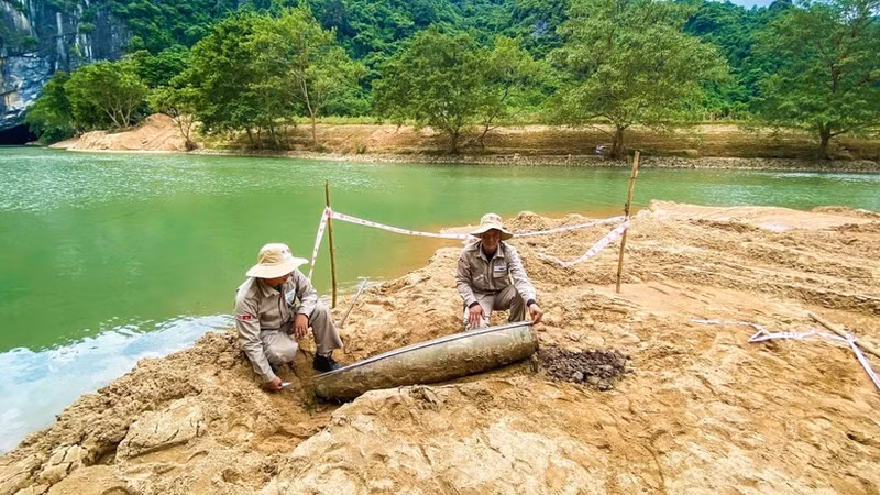 风芽乡发现重量220公斤的炸弹。（图片来源：越通社）