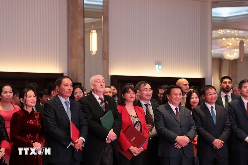越南驻英国大使馆隆重举行越南社会主义共和国国庆80周年暨越英战略伙伴关系建立15周年纪念活动。（图片来源：越通社）