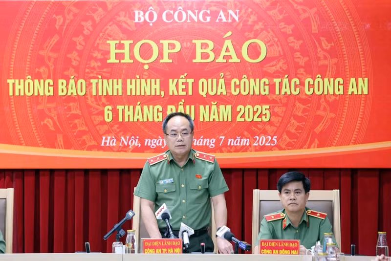 河内市公安局代表发表讲话。（图片来源：越通社）