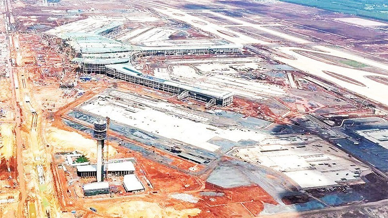 隆城机场建设项目一期的全景图。