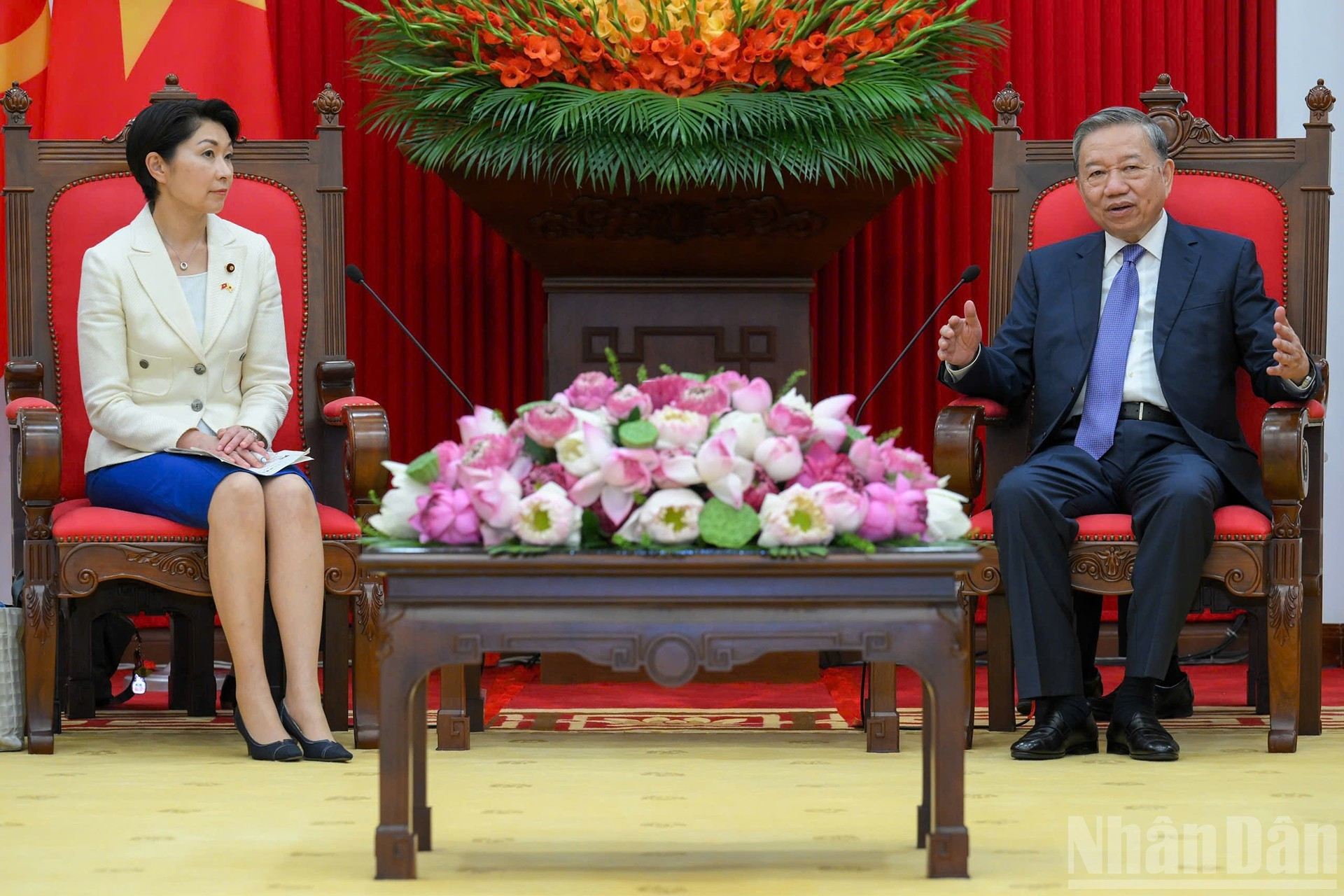 越共中央总书记苏林会见日越友好议员联盟主席、参议员小渕优子（Yuko Obuchi）。