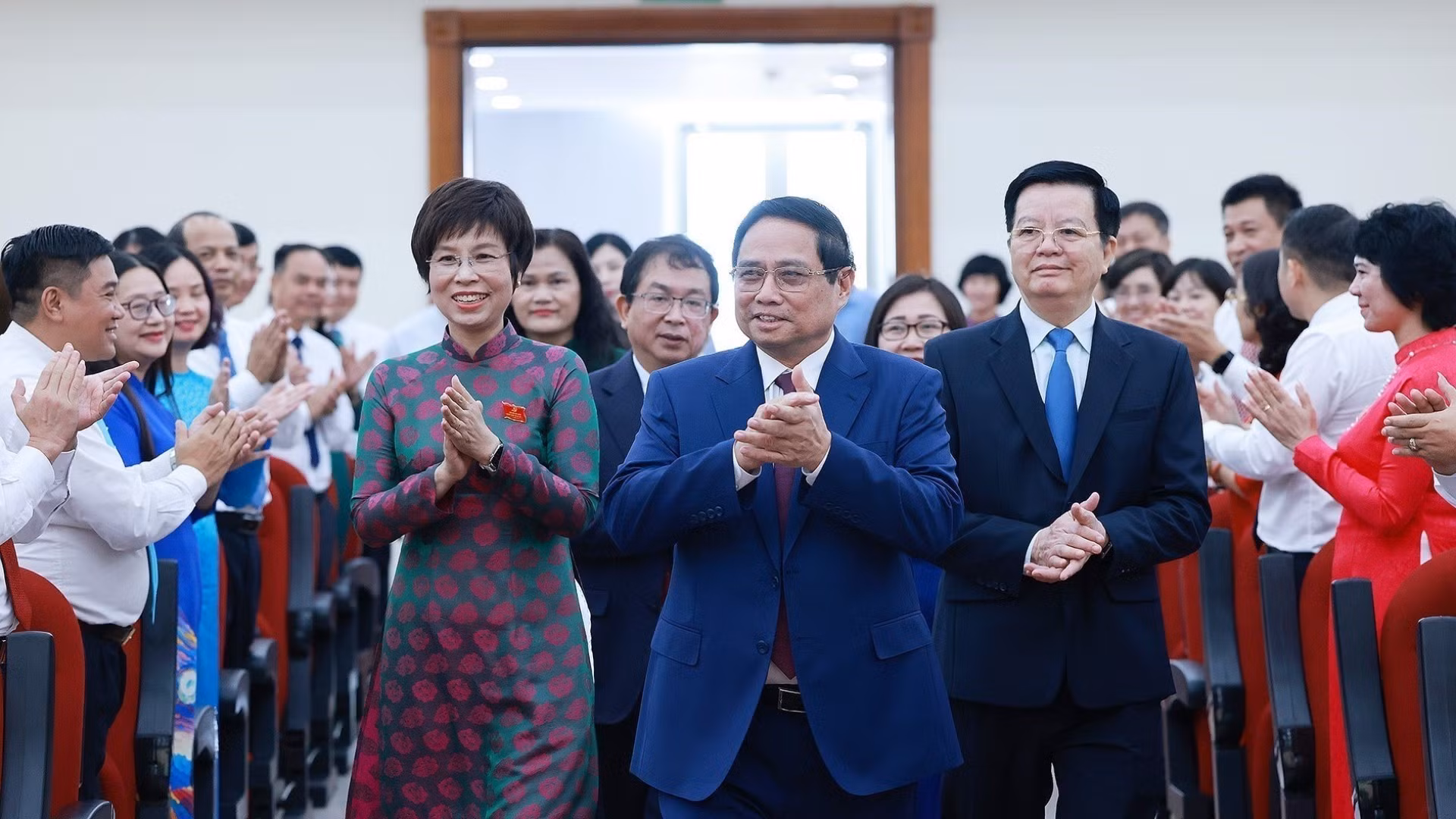 政府总理范明正出席越共越通社机关第二十七次代表大会。（图片来源：越通社）