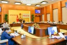 越南国会主席、国家选举委员会主席王廷惠6月10日上午主持召开国家选举委员会第七次会议。图片来源：惟灵 摄