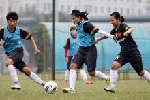 越南女足队在训练中。 (Photo: 图片来源：越南之声广播电台官网)