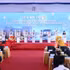 政府总理黎明兴、各位领导和代表出席河内市租赁住房与城铁项目开工仪式。（陈海 摄）