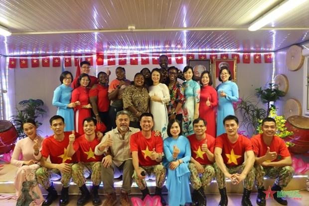 越南在联合国维和行动力量举行越南国庆77周年纪念典礼 。（图片来源：人民军队报）