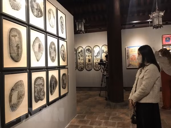“文献古印”美术展。（图片来源：越通社）
