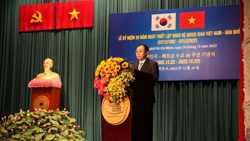 胡志明市委副书记阮文孝在活动上发表讲话