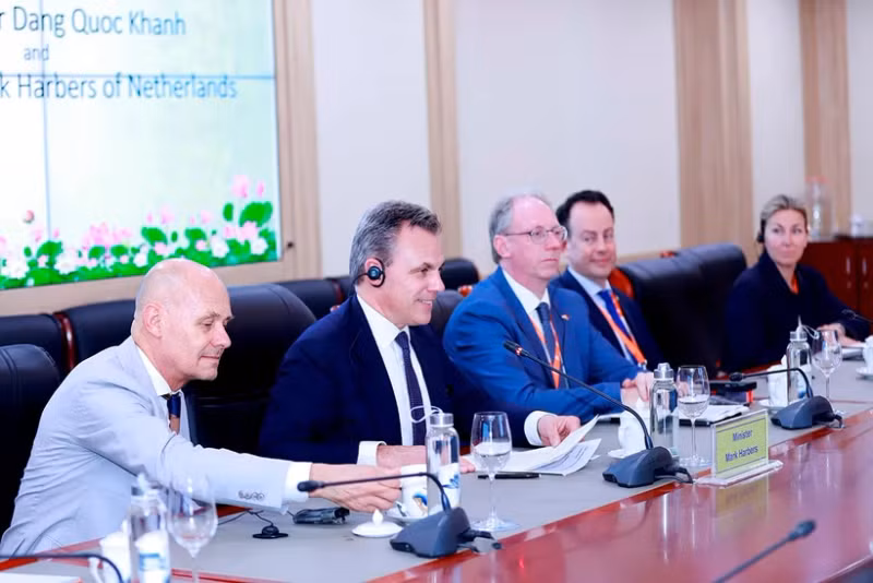 荷兰基础设施和水管理部长马克·哈伯斯。（图片来源：越通社）