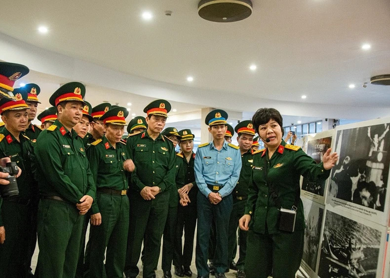“从1954年奠边府到1972年河内——空中奠边府”专题展从3月22日至27日在奠边府战胜博物馆举行。