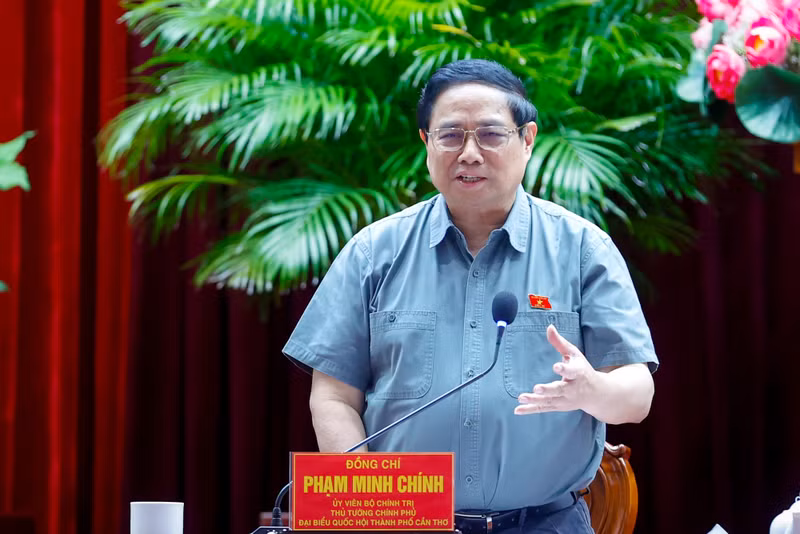 范明正总理在会见中发表讲话。（图片来源：越通社）