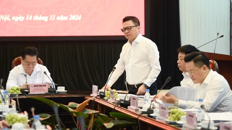 黎国明同志在会上发表讲话。