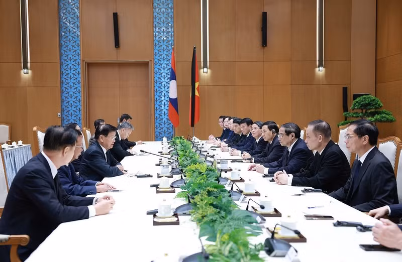 会见场景。