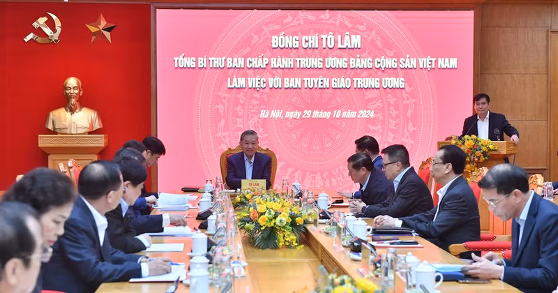 苏林总书记与越共中央宣教部举行工作会议【组图】