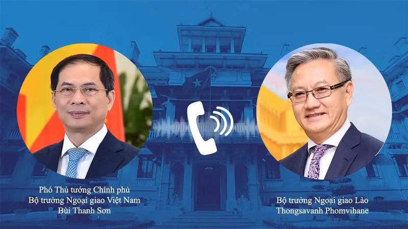 政府副总理兼外交部长裴青山与老挝外长通沙万·丰威汉举行线上会谈。