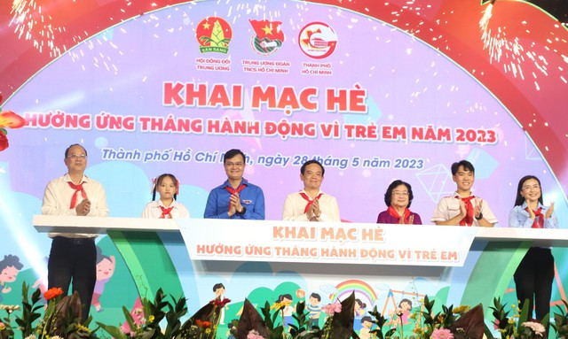 响应2023年儿童行动月的暑期活动开幕式。