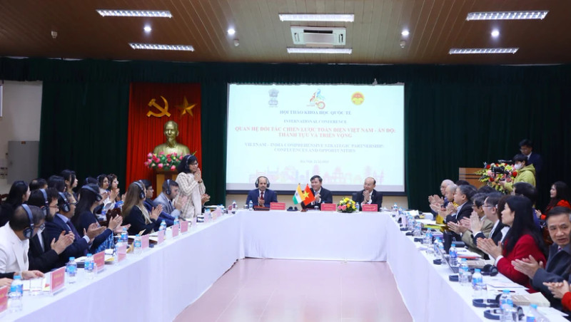 研讨会场景。（图片来源：越通社）