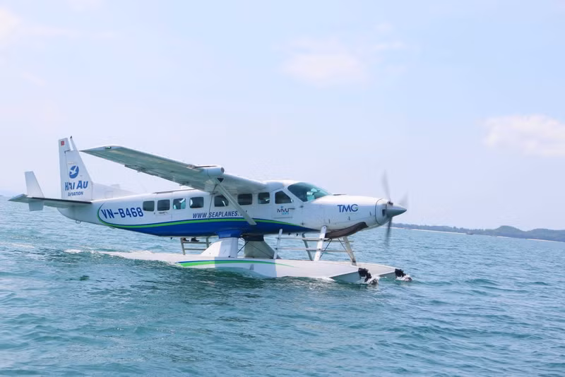 编号为VN-B468的飞机飞往姑苏岛进行勘测。