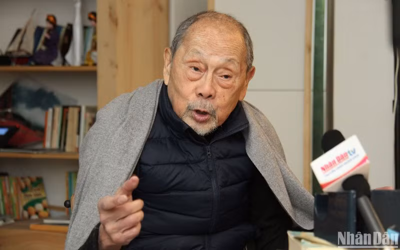 前旅居法国越南人协会负责外交事务主席阮文本。