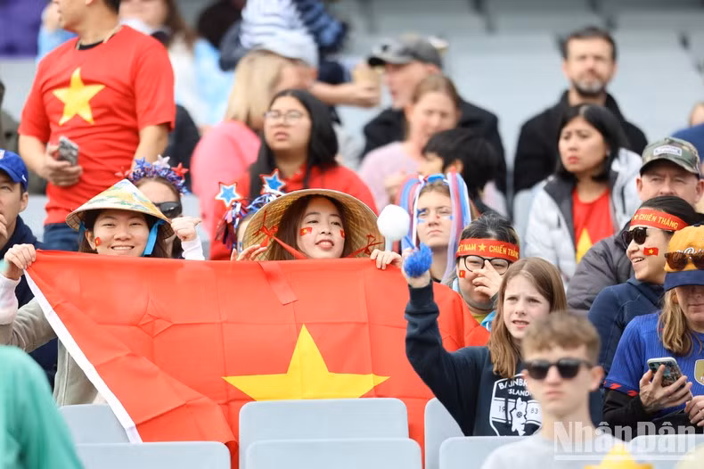 越南球迷来到新西兰为女队加油。