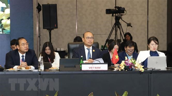 越南出席东盟与伙伴国系列经济部长磋商会。（图片来源：越通社）