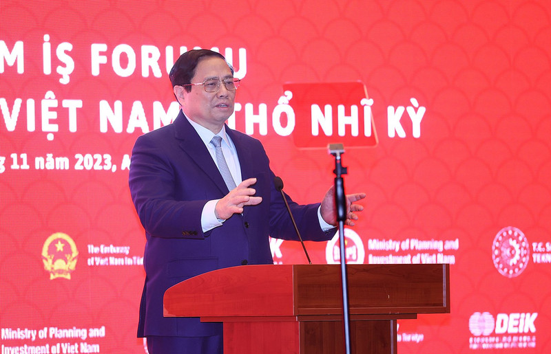 范明正总理发表讲话。（图片来源：VGP）