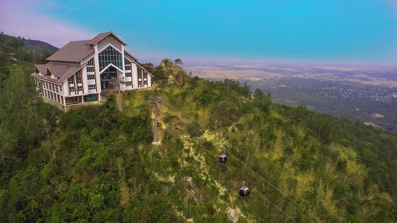 同奈省的旅游胜地——嘉老山。