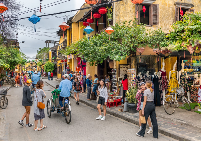 越南旅游业等待年终旺季。