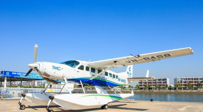  广宁省巡州至姑苏水上飞机空中游览航线正式开通。（图片来源：seaplanes.vn）